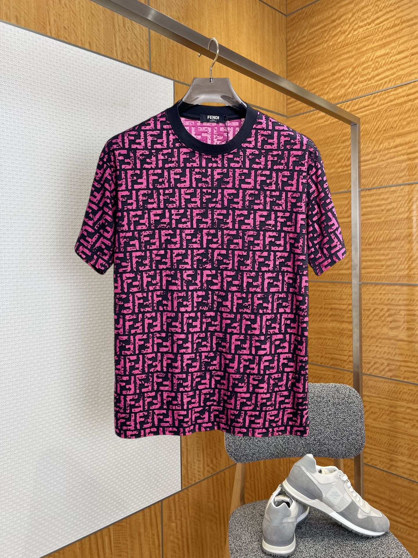 short sleeves
